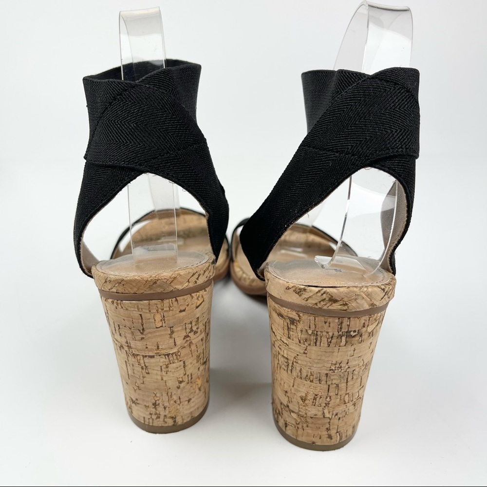 Maurices Hillary Ankle Strap Block Heel Sandal in Black - Picture 6 of 9